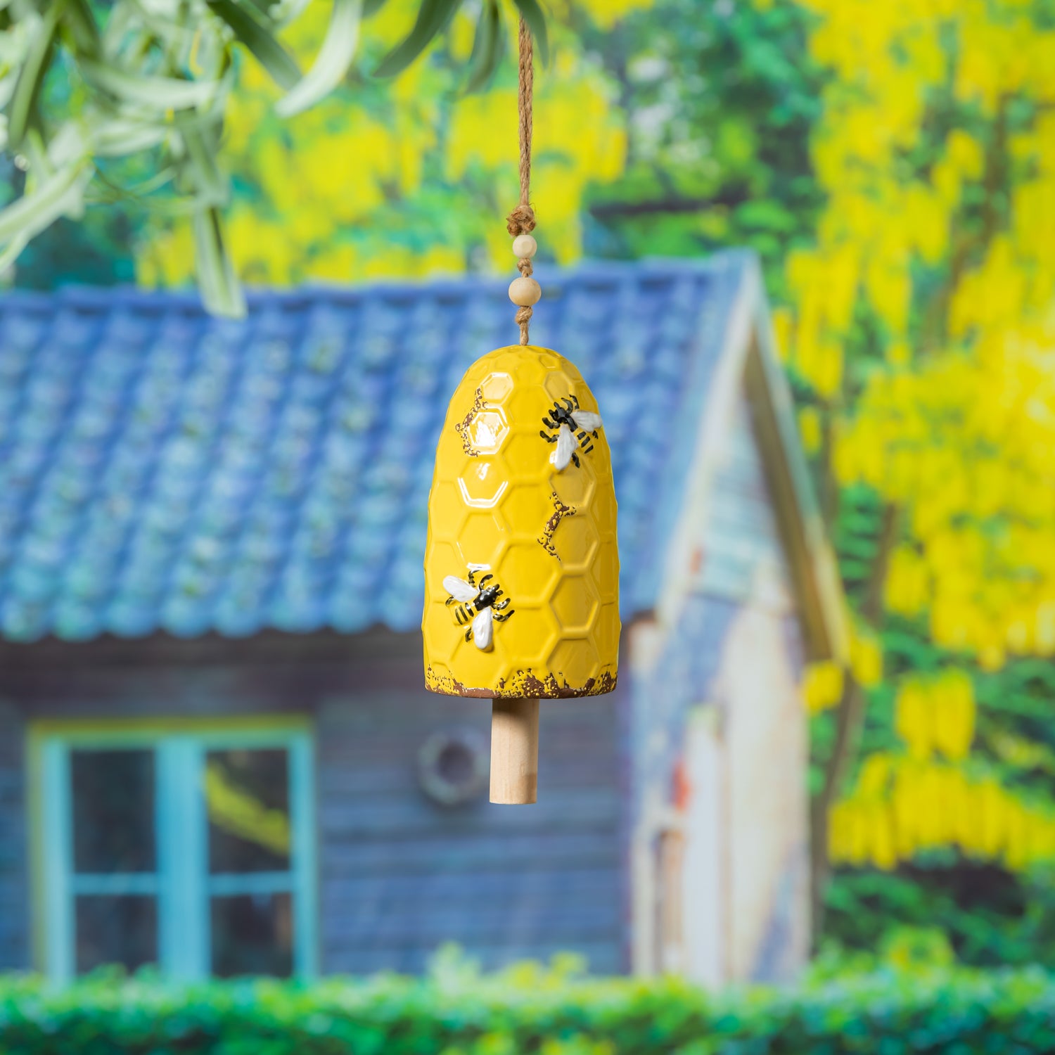 Garden Bell w/ Rope Bee Hive