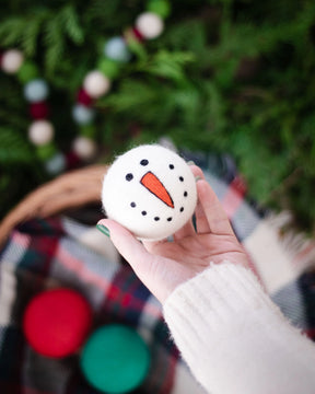 Friendsheep - Eco Dryer Ball Vintage Holiday Red (Set of 3)