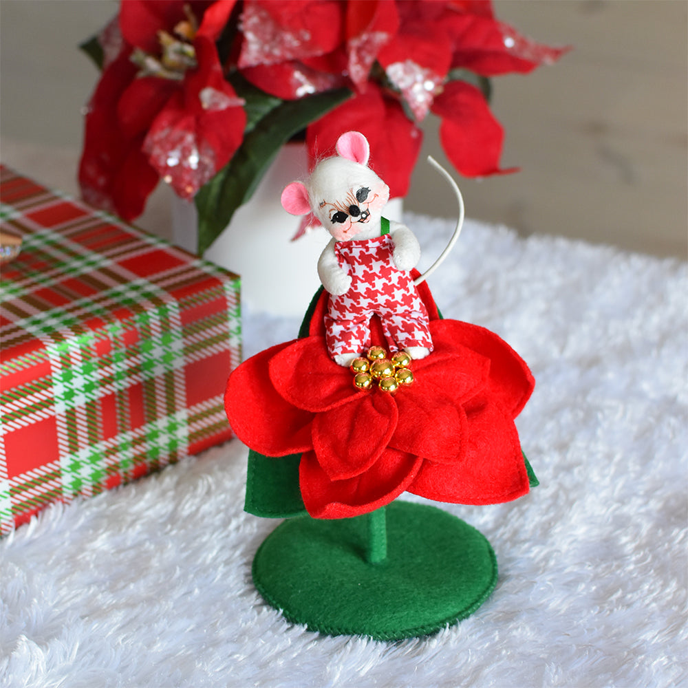 Annalee Jubilee Mouse on Poinsettia 3"