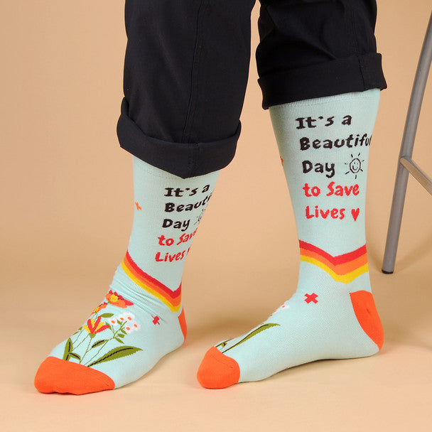 Selini New York - Socks Health Care Heroes Save Lives