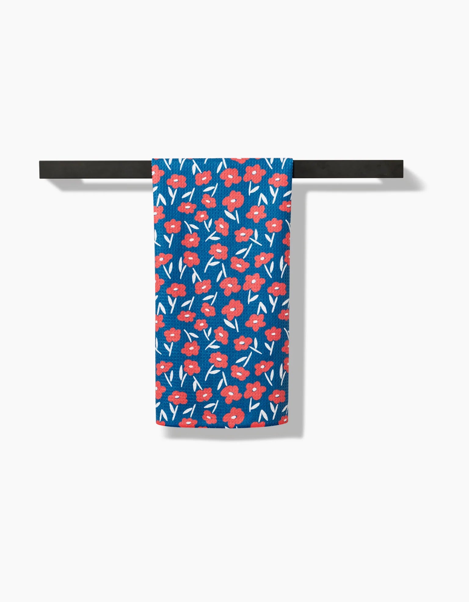 Geometry - Tea Towel Luca Daisy Red