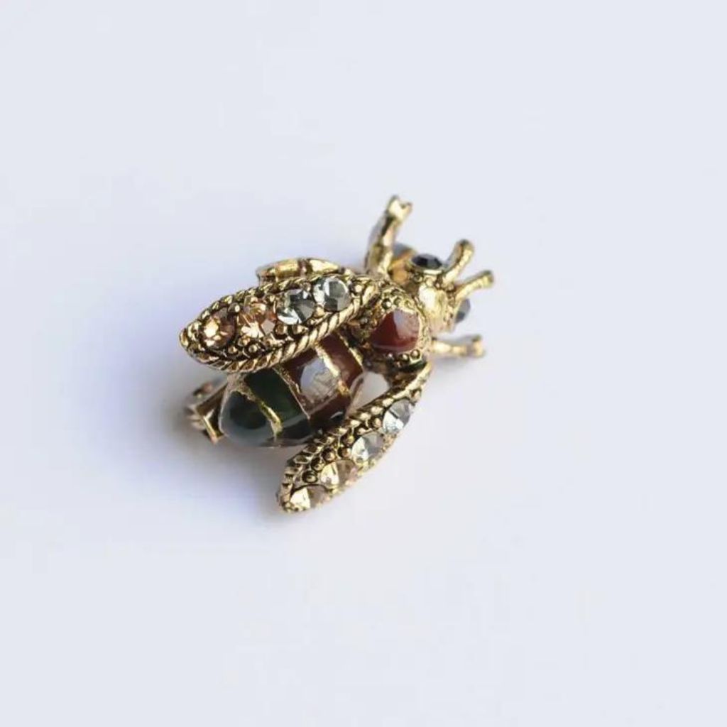 La Jungle des Gemmes Bee Brooch