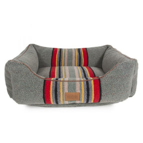 Carolina Pet - Pendleton Kuddler Vintage Camp Heather Dog Bed