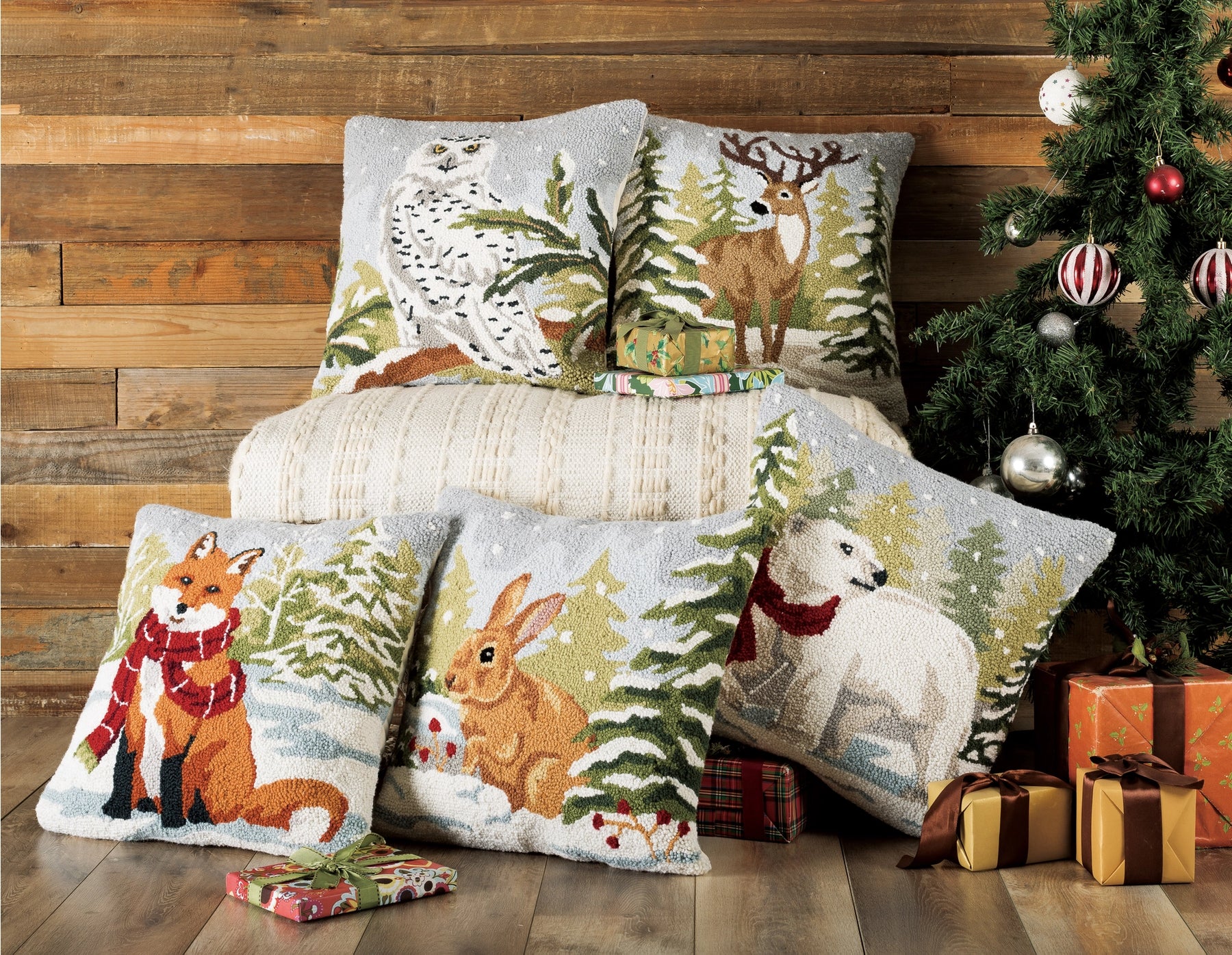 Pillow Hook Snowfall Deer