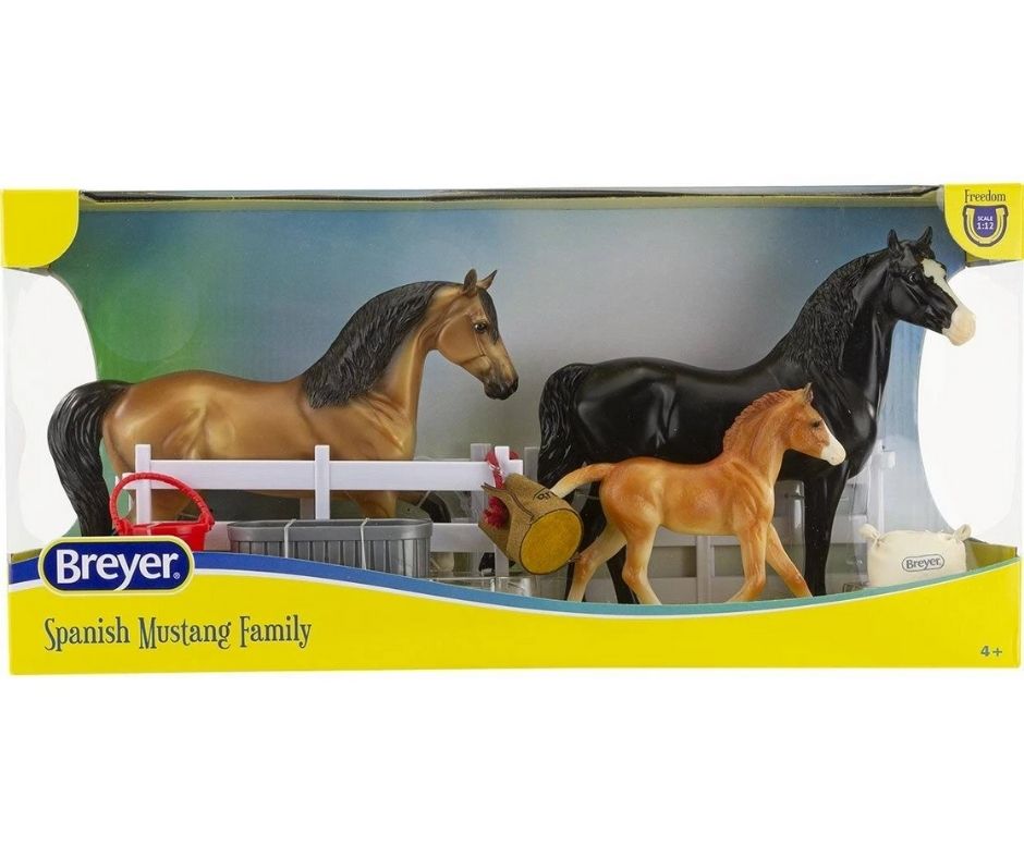 Breyer Spanish Mustang Family-Southern Agriculture